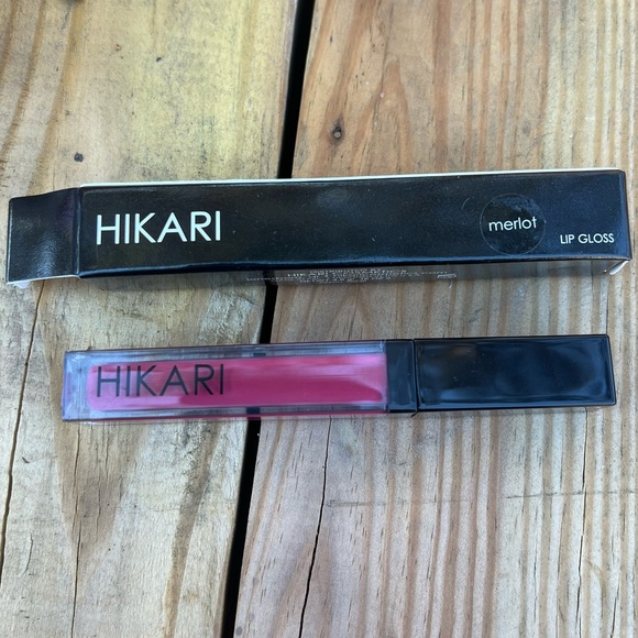 Hikari Shimmer Bronzer & Lipgloss bundle - Picture 3 of 5